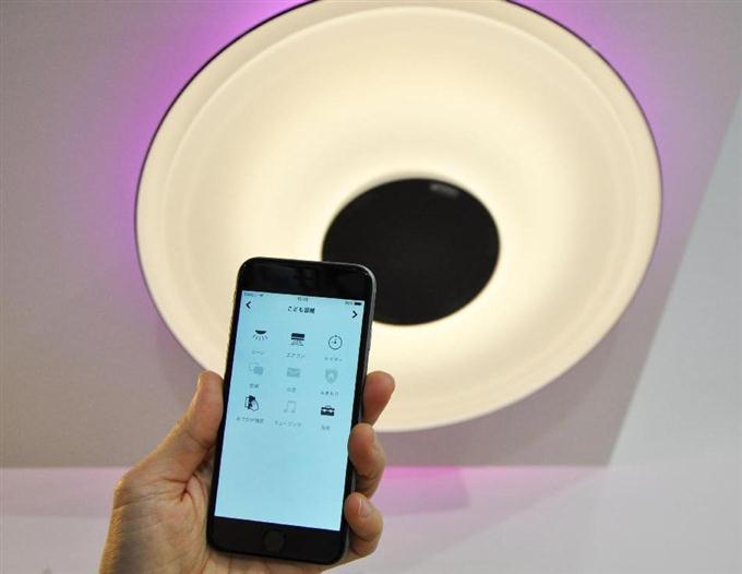 ソニー、照明端末をネット接続 外出先から家電操作