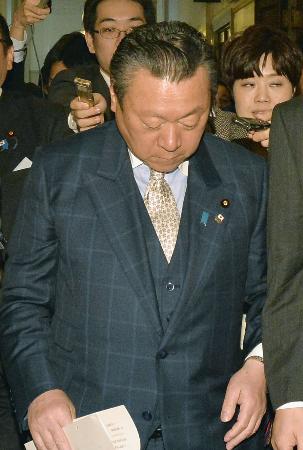 慰安婦巡る発言、自民・桜田氏が撤回 与野党から批判