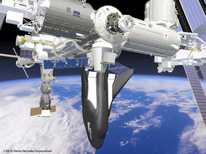 シャトル型補給船、宇宙に物資運搬へ NASAが委託