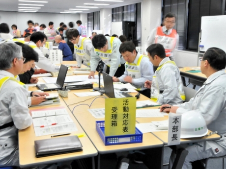 迎賓館で対テロ訓練 2月の一般公開前に 警視庁