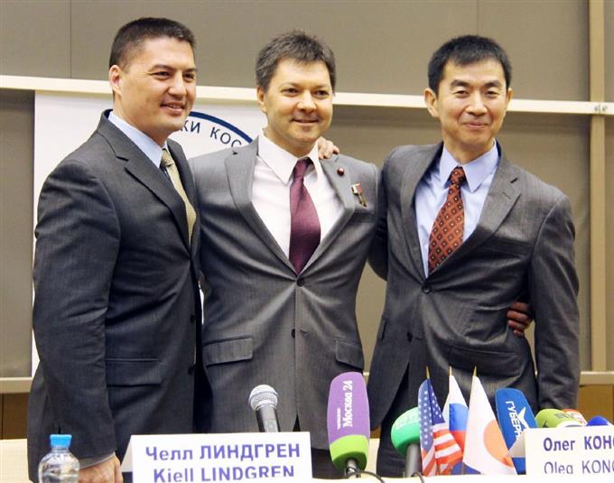 明日にも宇宙に戻りたい 油井さん、安堵の表情も