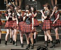 横山由依“尻切れ”グダグダあいさつ