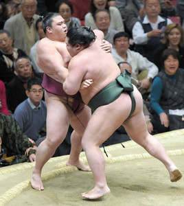 幕内御嶽海がインフルで休場 治れば再出場も