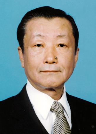 山根・元神戸新聞社会長死去…震災時に発行尽力 2016年01月18日 21時36分