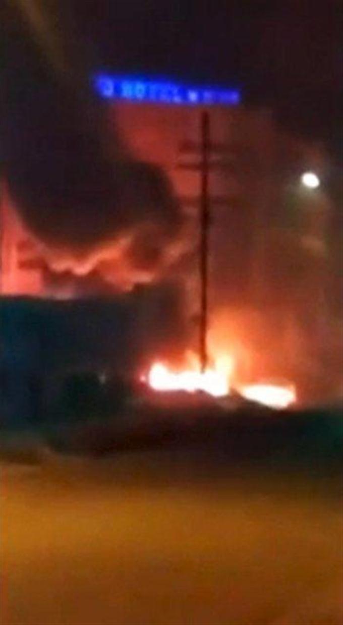 ホテル襲撃の死者、外国人含め２８人に ブルキナファソ