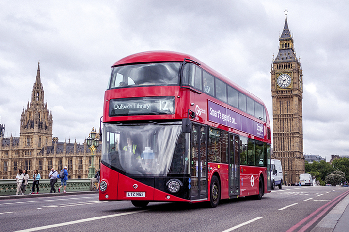 富豪上位６２人総資産、下位の３６億人分と同じ 2016年01月19日 10時14分