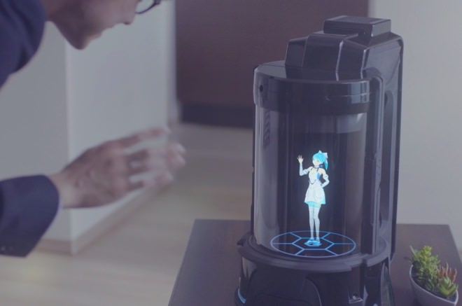 「おかえりなさい！」--好きなキャラと暮らせるホログラムロボット「Gatebox」に期待大