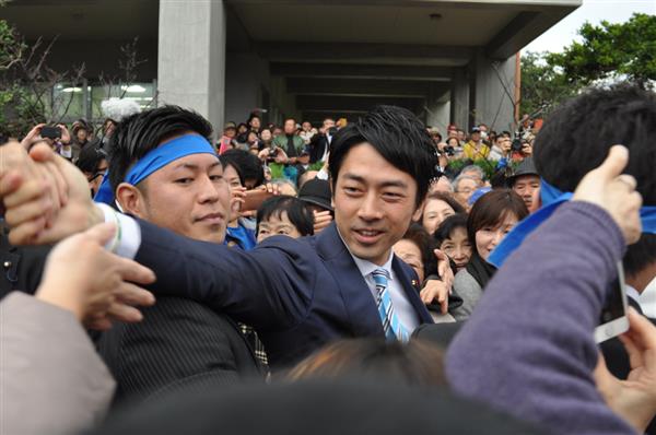 自民・小泉氏が応援入り＝翁長知事は与党をけん制—宜野湾市長選