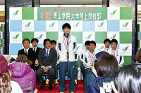 箱根Ｖ「成果出せうれしい」 青学が報告会 2016年01月21日