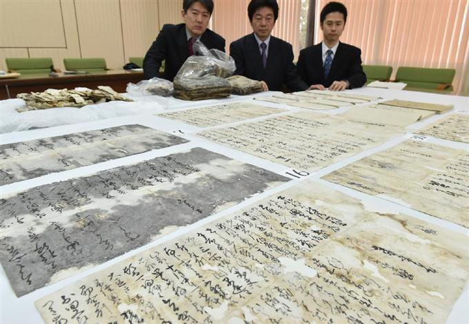 豊臣秀吉が重臣に指示や叱責 兵庫で朱印状３３通