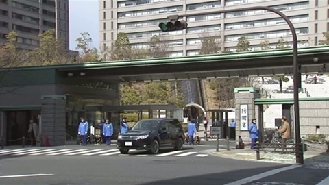 大雪で国会に遅刻、防衛省幹部３人に異例の訓戒 2016年01月22日 07時55分