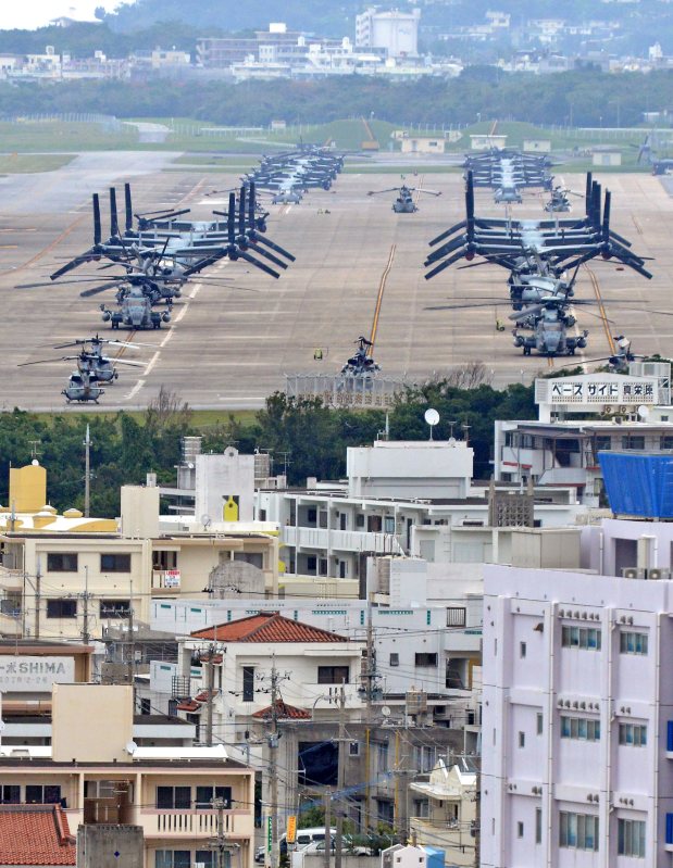 沖縄・宜野湾市長選 自公系再選 辺野古 政府、移設を推進