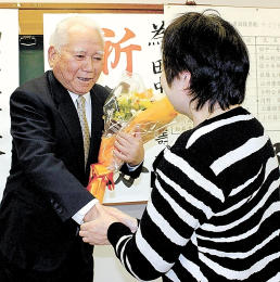 ＜色麻町議選＞８７歳田中さん全国最多１６選