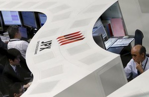 日経平均、一時１万７０００円回復 ３営業日ぶり