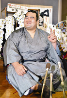 琴奨菊「世界変わった」初優勝一夜明け 2016年01月25日