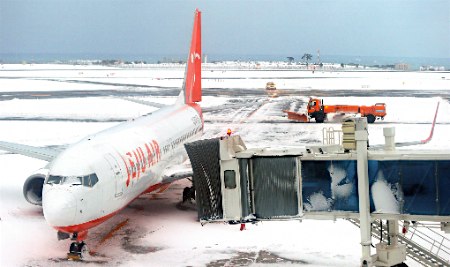 韓国大統領、寒波対応を指示＝済州島の空港、運航再開