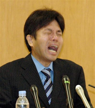 “号泣元県議”野々村被告 身柄拘束 26日初公判強制出廷へ