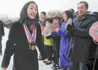 バドミントン奥原選手、大町に凱旋 2016年01月26日