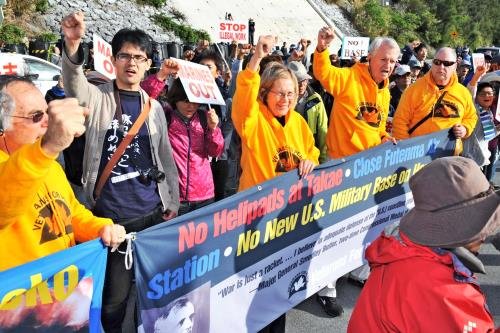 菅長官、翁長知事のオール沖縄「実態かけ離れ」 2016年01月26日 09時05分