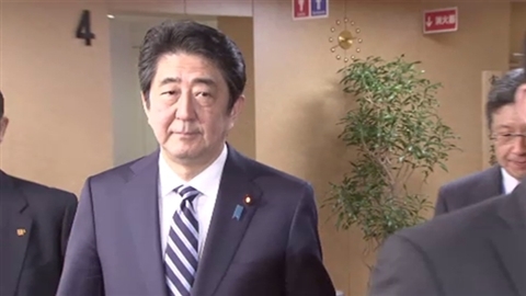 首相、選挙制度「答申を尊重」 衆院議運委員長と会談