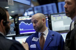 原油安・海外株安でリスク回避か（先読み株式相場）