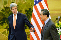 米中外相、対北朝鮮「強い制裁」で一致 具体策は隔たり