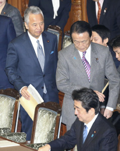 違法献金疑惑で甘利氏、違法性否定へ…午後会見 2016年01月28日 12時05分