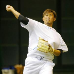 松坂 自主トレ公開、右肩手術の回復順調「全く、不安はない」