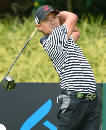 男子ゴルフ、スピースは６７発進 開幕戦第１日、谷原が６８
