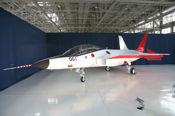 国産初のステルス戦闘機「X―2」 写真特集