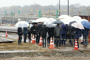 予算委進まず…甘利氏辞任の余波、国会に広がる 2016年01月29日 22時51分