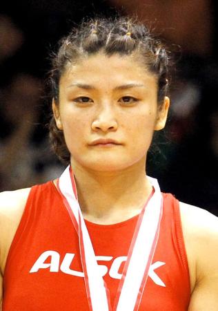 伊調13年ぶり黒星 出場189連勝でストップ