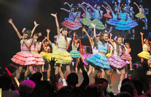 「原宿駅前パーティーズ」２組合同ＣＤデビュー発表