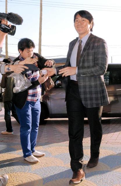 巨人・由伸監督、松井臨時Ｃといざ再生タッグ！全ポジション白紙宣言