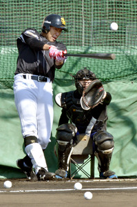 飛ばしす“ギータ”!鷹・柳田、打撃練習だけ「1軍」昇格