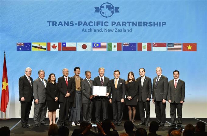 ＴＰＰ協定文署名、正式合意…日米など１２か国 2016年02月04日 11時47分