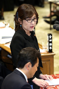 改憲、民主に対案要求＝安倍首相「指一本触れないのは思考停止」—衆院予算委