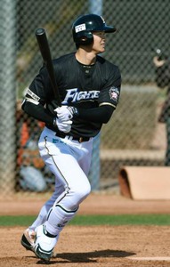 日ハム大谷、特打で柵越え連発