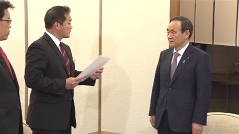 普天間会議の開催要請 宜野湾市長、菅氏らに