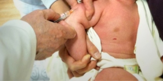 B型肝炎ワクチン、10月から定期接種へ