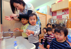 インフルエンザ患者、前週から倍増 100万人突破