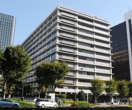 みずほ銀、1日で預金金利見直し マイナス金利導入受け