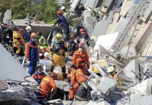 地震の死者「１００人超える可能性」…台南市長