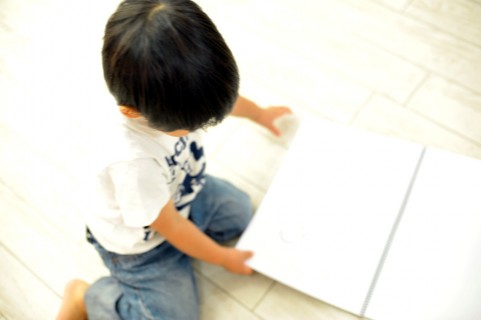 子育て支援法改正案を閣議決定