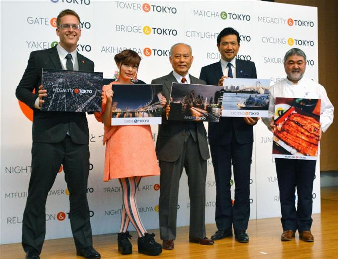 きゃりーさん、東京ＰＲ 舛添知事が任命書