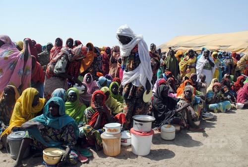 難民キャンプで女性２人自爆、５８人死亡 ナイジェリア