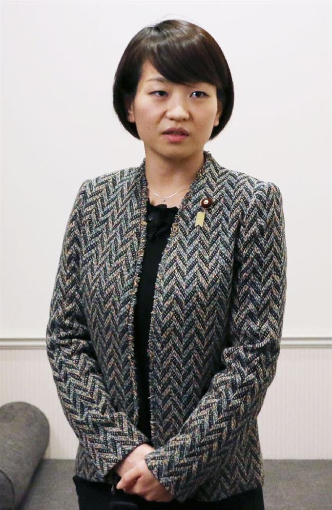 民主候補を「全面支援せず」 民主党の鈴木貴子氏