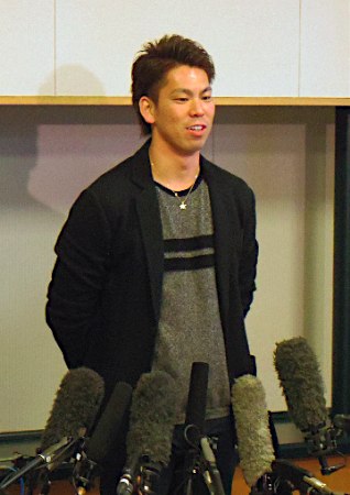 ドジャース前田が渡米＝大リーグ