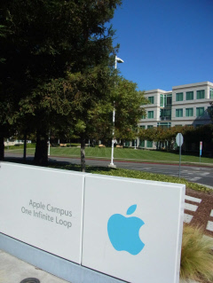 新型ｉＰｈｏｎｅ ３月18日発売 米報道