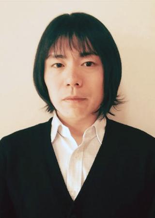 カニエ・ナハさんに